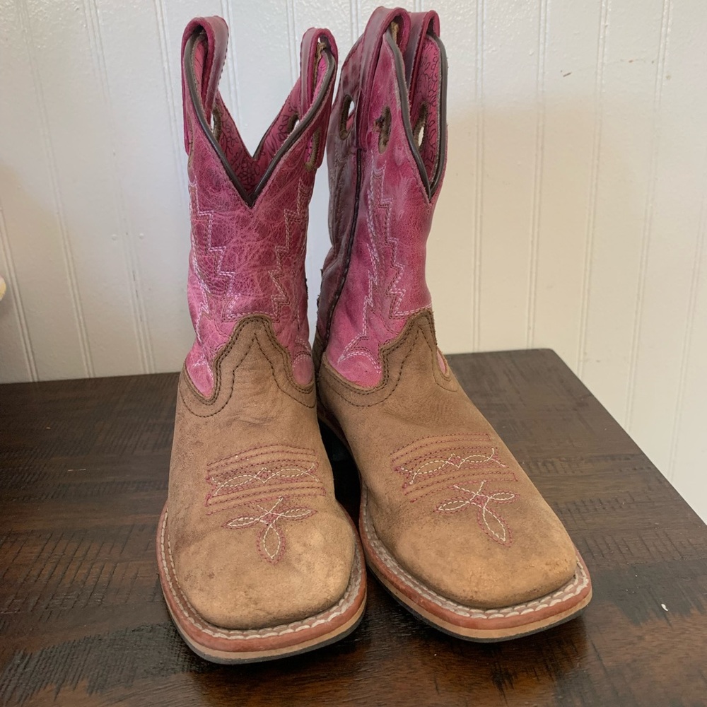 Shyanne Vibrant Pink Embroidered Boots